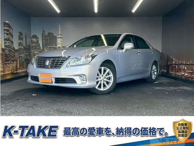 2011 Toyota Crown