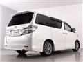 2013 Toyota Vellfire