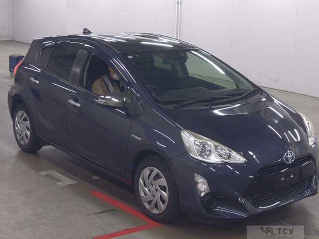 2015 Toyota AQUA