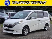 2005 Honda Step WGN