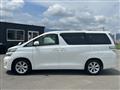 2010 Toyota Vellfire