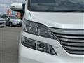 2010 Toyota Vellfire