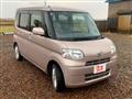 2010 Daihatsu Tanto