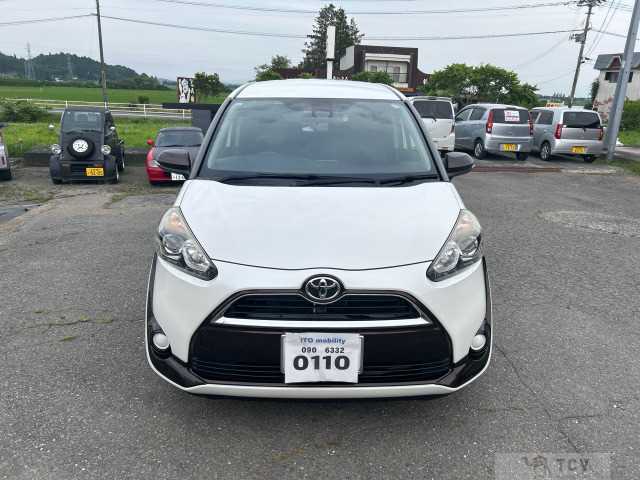 2017 Toyota Sienta