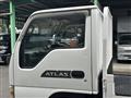 2003 Nissan Atlas