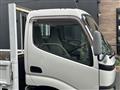 2005 Hino Dutro
