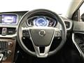 2017 Volvo V40