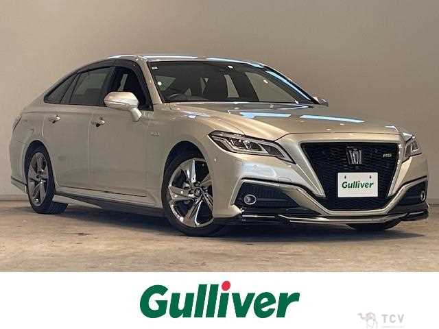 2018 Toyota Crown Hybrid
