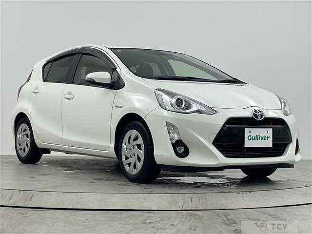 2016 Toyota AQUA