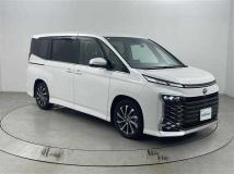 2023 Toyota Voxy