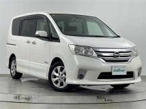 2013 Nissan Serena