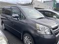 2007 Toyota Noah