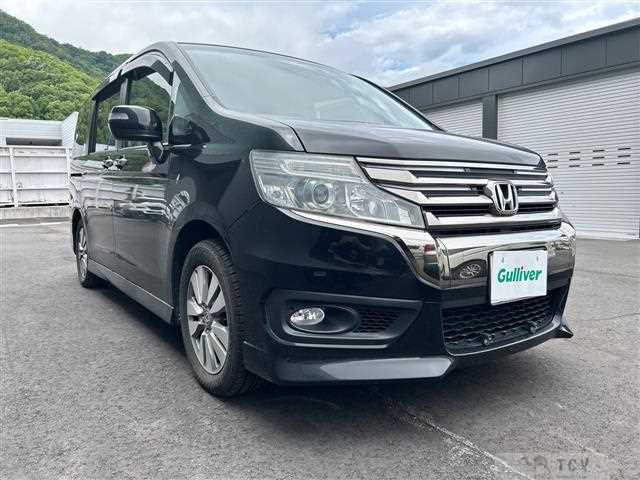 2013 Honda Step WGN