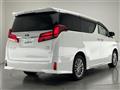 2022 Toyota Alphard Hybrid