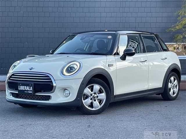 2018 BMW MINI