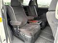 2011 Toyota Vellfire