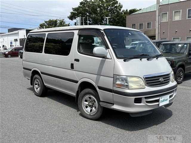 2003 Toyota Hiace