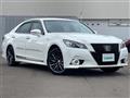 2014 Toyota Crown Hybrid