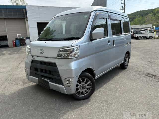 2020 Daihatsu Hijet Cargo