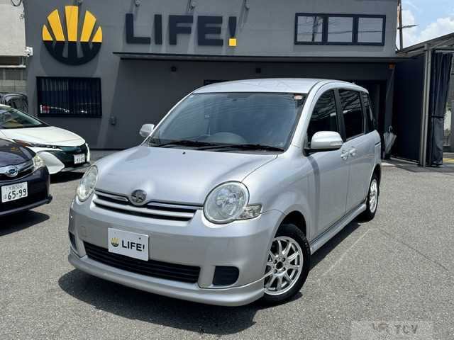 2010 Toyota Sienta