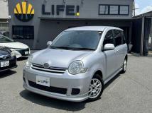2010 Toyota Sienta