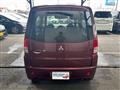 2009 Mitsubishi Toppo