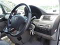 2005 Toyota Alphard G