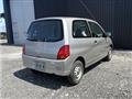2005 Mitsubishi Minica