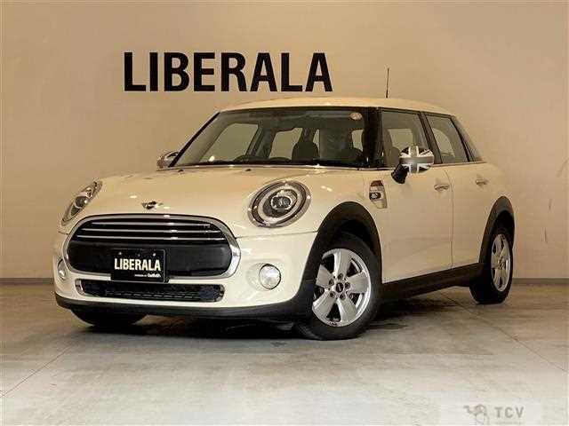 2019 BMW MINI