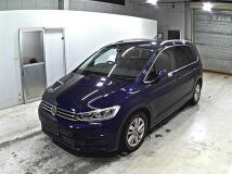2021 Volkswagen Golf Touran