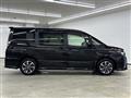 2017 Toyota Voxy