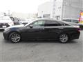 2015 Toyota Crown Hybrid