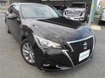 2015 Toyota Crown Hybrid