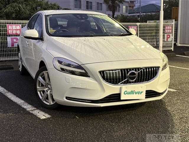 2016 Volvo V40