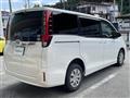 2015 Toyota Noah