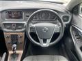 2019 Volvo V40