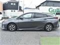 2017 Toyota Prius PHV
