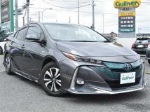 2017 Toyota Prius PHV