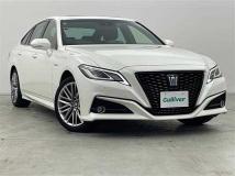 2019 Toyota Crown Hybrid