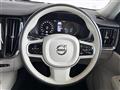 2021 Volvo V60