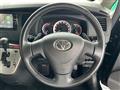 2010 Toyota Isis