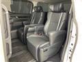 2017 Toyota Alphard