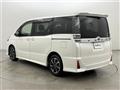 2018 Toyota Voxy