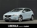 2017 Volvo V40