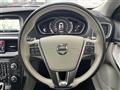 2017 Volvo V40