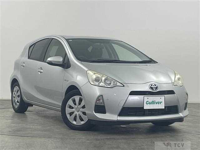 2013 Toyota AQUA
