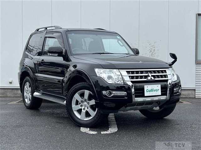 2015 Mitsubishi Pajero