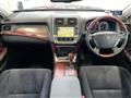 2010 Toyota Crown Majesta
