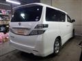 2010 Toyota Vellfire