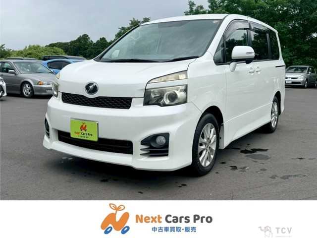 2010 Toyota Voxy